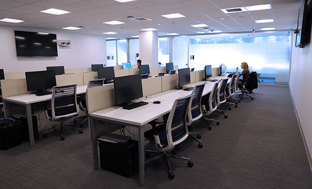 CMSC computer lab with 12 workstations